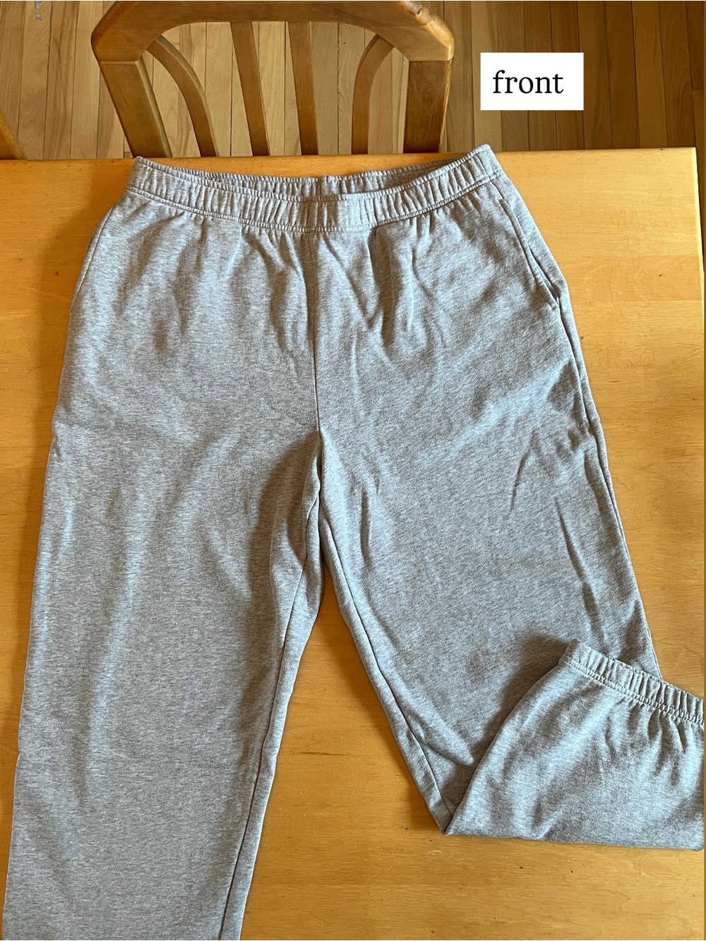 American Eagle Outfitters Light Gray women’s Jogger Sweatpants